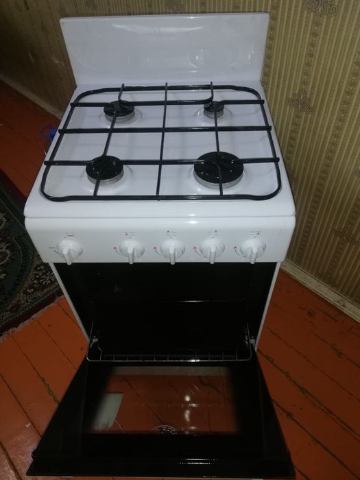 Продам газовую плиту