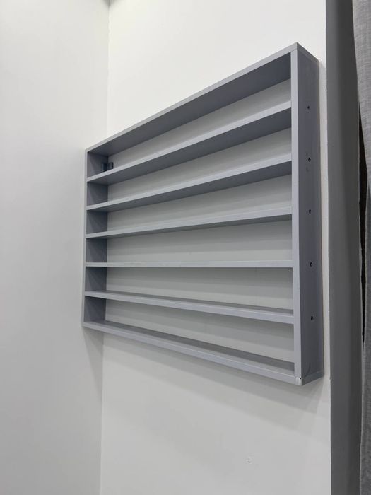 В продаже все для мастеров маникюра