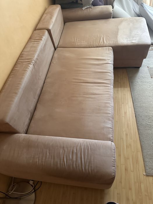 Canapea extensibila cu spatiu depozitare