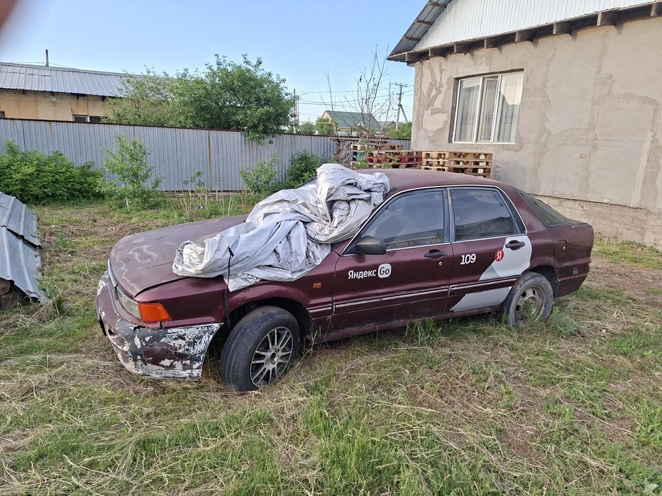 Продам галант по запчастям