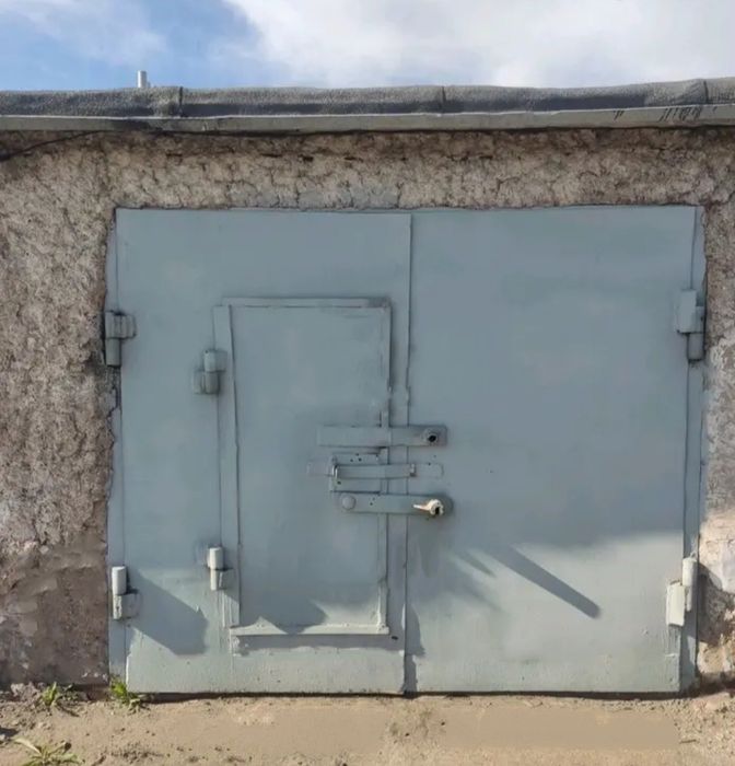 Гараж в Сортировке