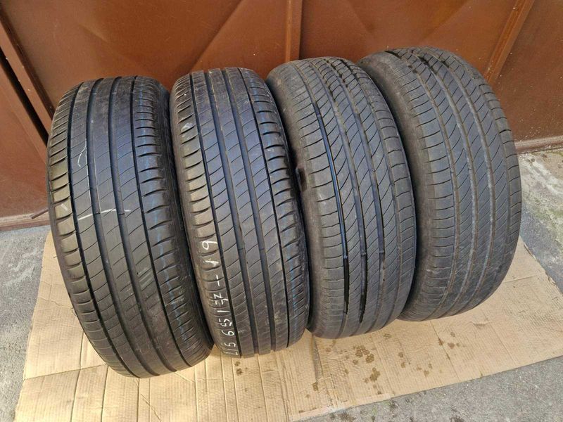 4 Michelin R17 215/65
летни гуми 
DOT3519