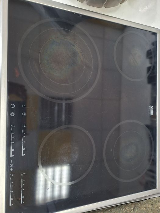 Стъклокерамичен плот за вграждане  Voss