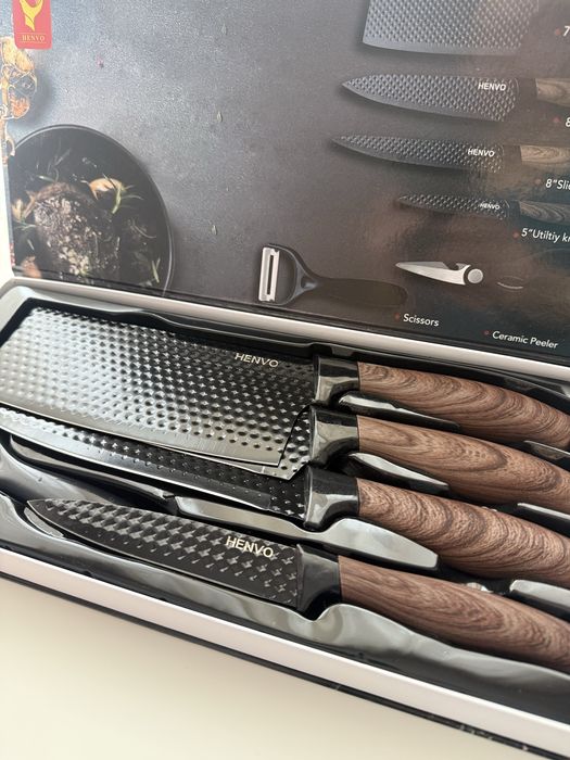Set cutite de ceramica Henvo
