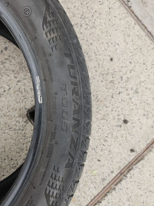 Продават се летни гуми 245/45/18 Bridgestone turanza t005