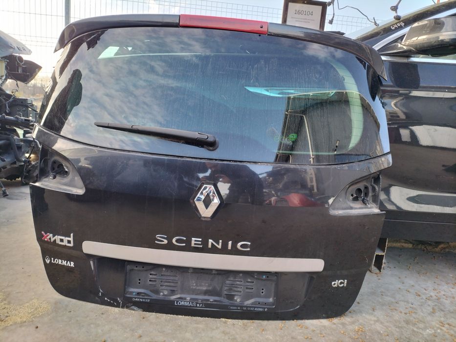 Врата багажник Renault Scenic / Рено Сценик 2010г.