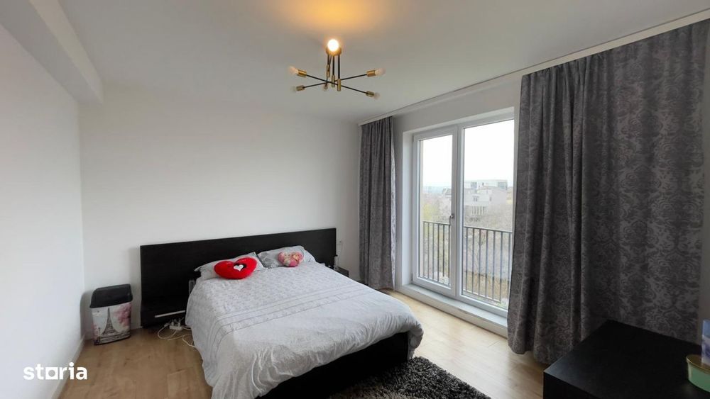 Apartament 2 Camere - Transformat In 2 Locuinte Independente