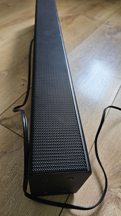 Soundbar Samsung 2.0. Cu Bass integrat.