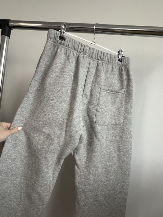 Pantaloni Essentials - marimea S
