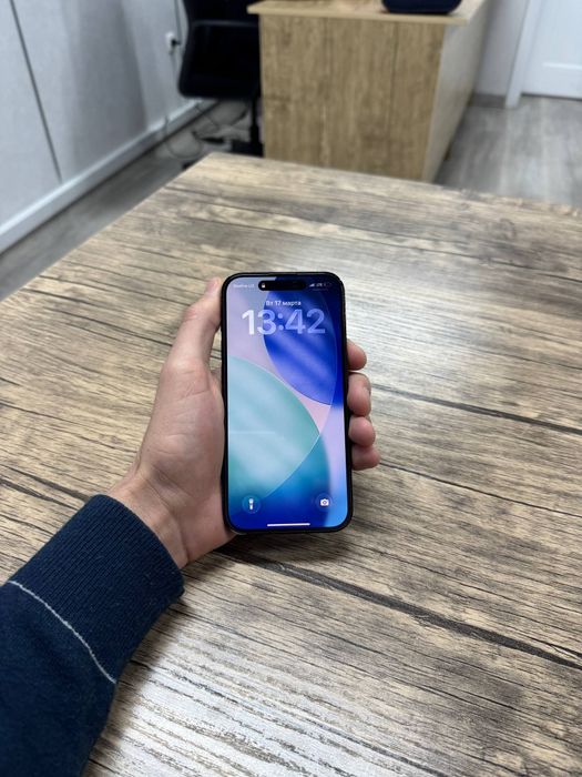 IPhone 14 Pro 
hotrasi 256 Gb
hamma joyi ishlidi 
karõbkasi bor 

3308
