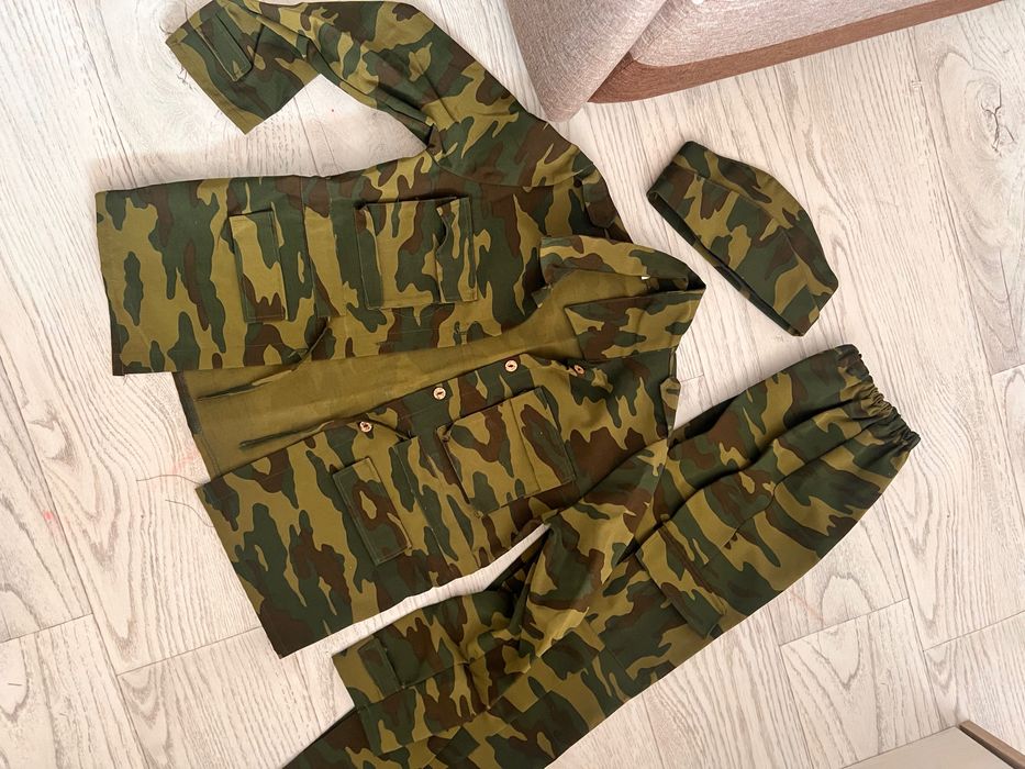 Военная форма на ребенка  размер 40