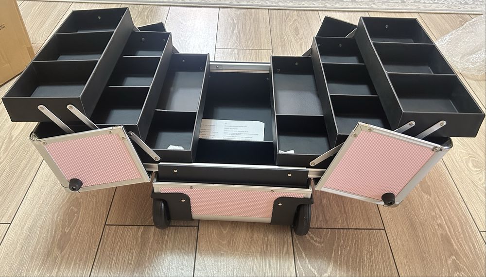 Бьюти чемодан для косметики