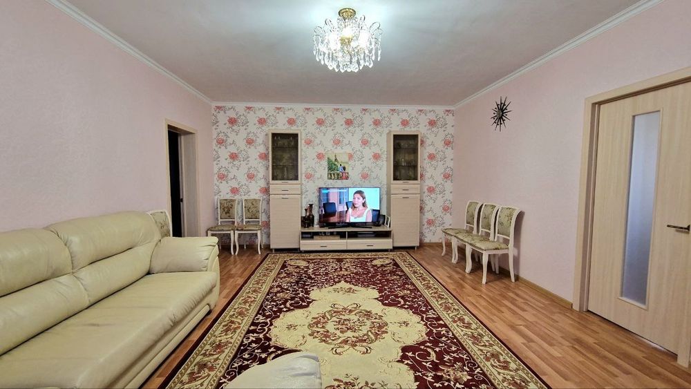 Квартира 2-комнатная 77 кв.м