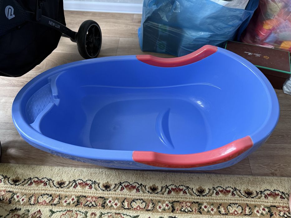 Детский тазик для ребенка