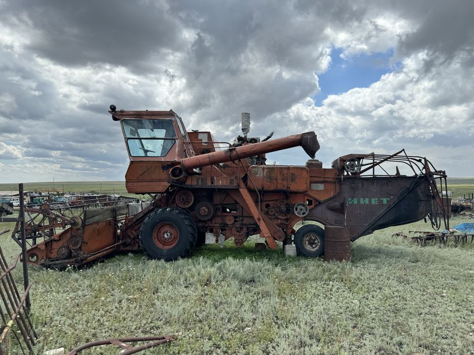 Продам комбайн
