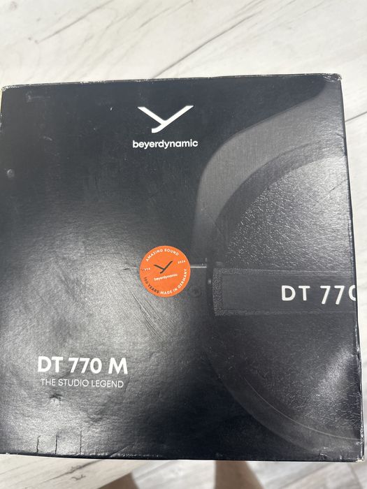 Продам наушники Beyerdynamic dt 770M