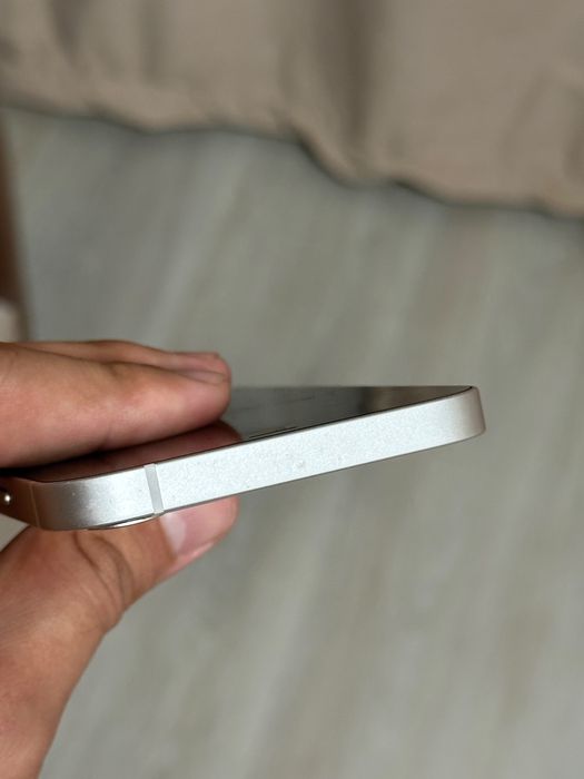 Продам iphone 12 128 gb в идеале