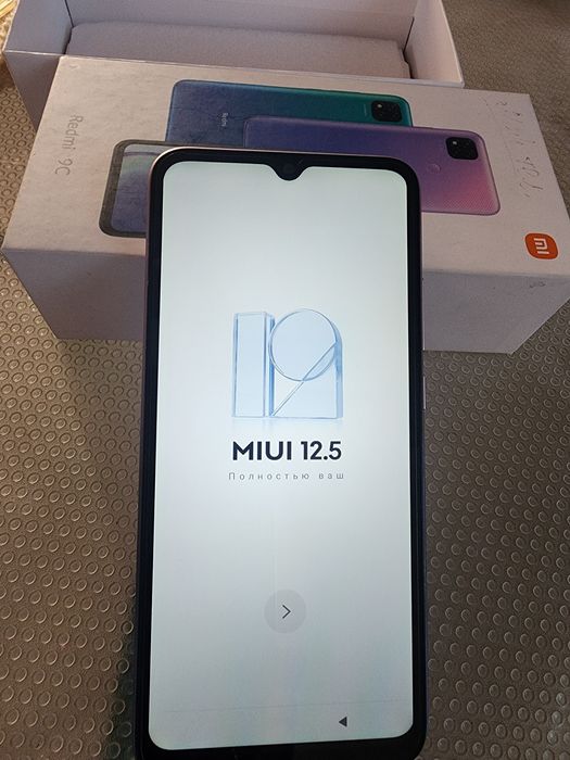 Смартфон Redmi 9C в отличном состоянии