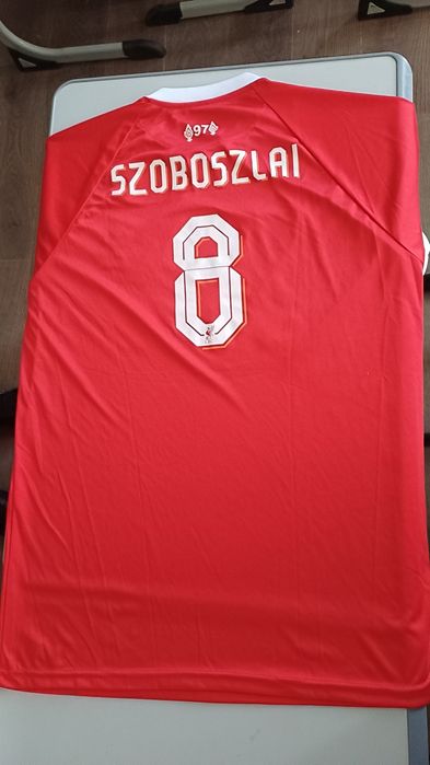 Tricou Liverpool 2023/2024 Stadium Home

Jersey.