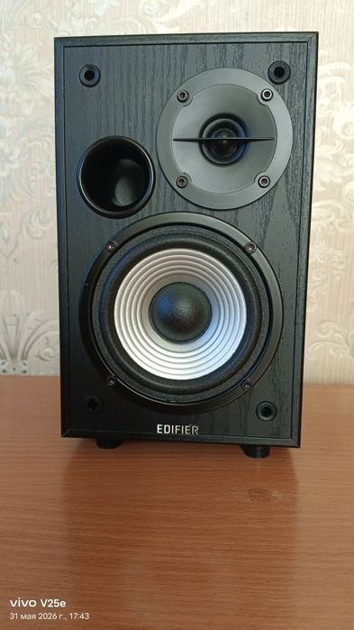 Колонки Edifier r980t