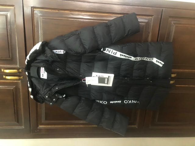 Дамско зимно яке Pinko Invicta