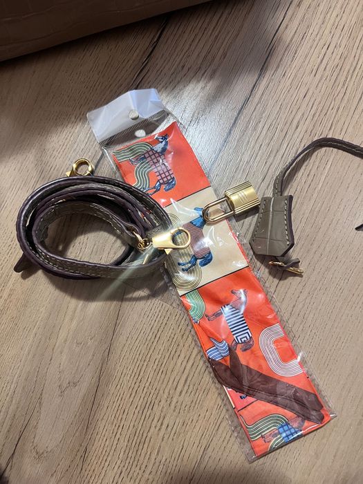 Бежова чанта hermes