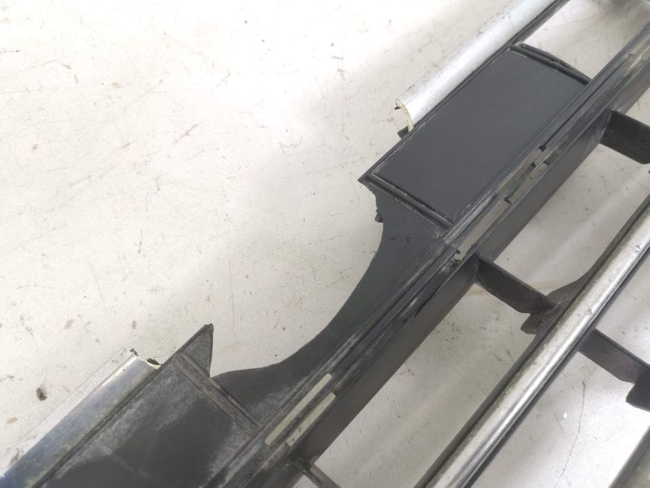 Фолксваген ВВ Туарег / Volkswagen VW Touareg 7P Долна решетка Оригинал