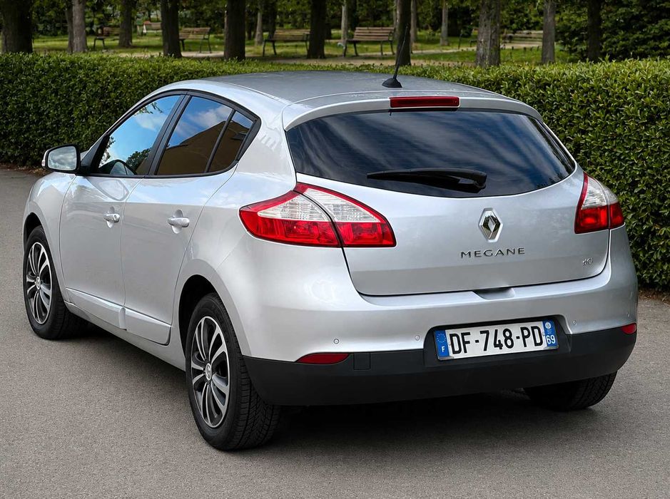 Renault MEGANE 2015-Diesel 1.5 Dci/110 cp-Dotari EXTRA- MASINA SUPER INGRIJITA