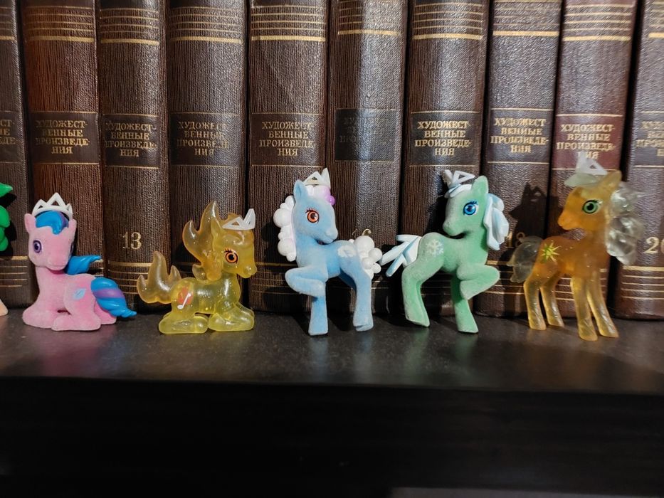 12 штук пони, коллекционные фигурки