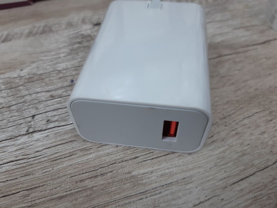 Xiomi orginal turbo 33w zaryadka
