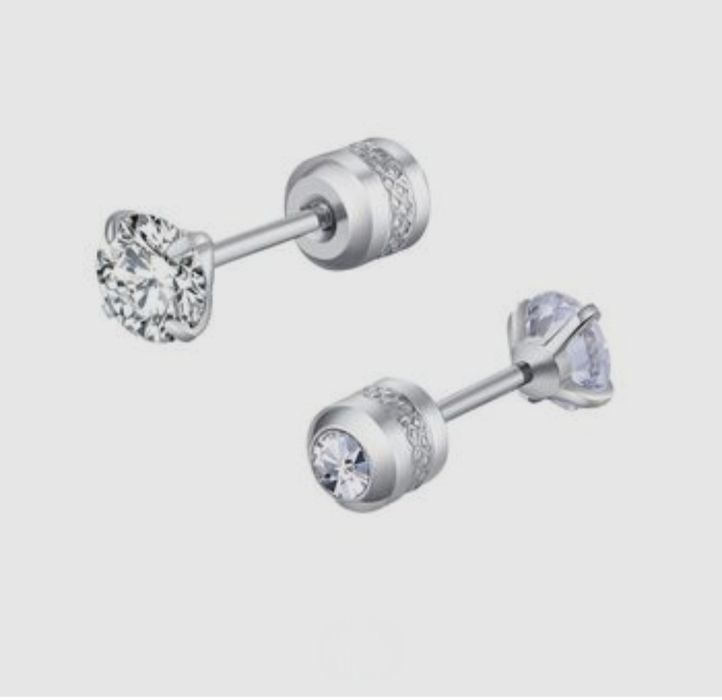 Продам Сережки серебро