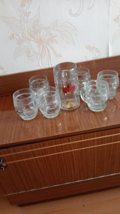 Бокалы стекло  пивные