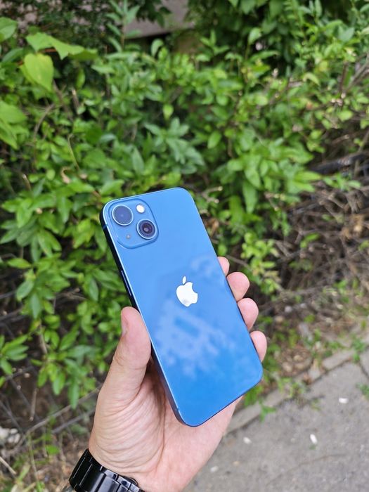 iPhone 13 Blue 98%Bat Stare foarte buna perfect funcțional liber retea.