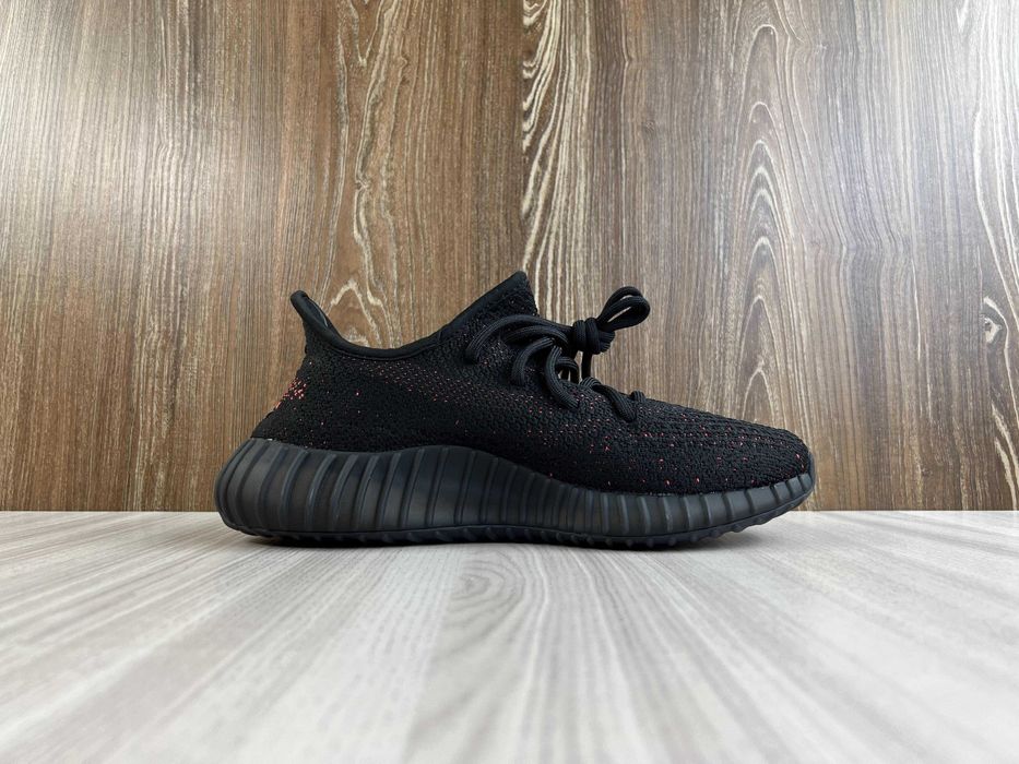 adidas Yeezy Boost 350 V2 Core Black Red