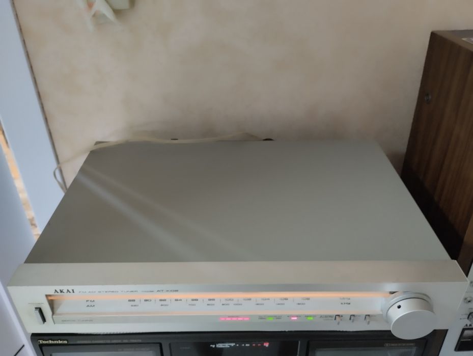 Тюнер AKAI AT-K02