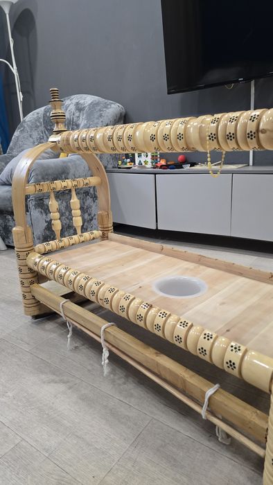 Бесик натуральное дерево