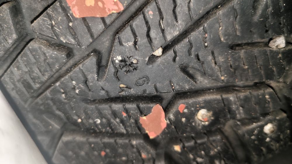 Шины с дисками  195 60 r15