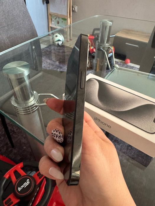 Iphone 14pro 128gb и iphone 15pro 128gb