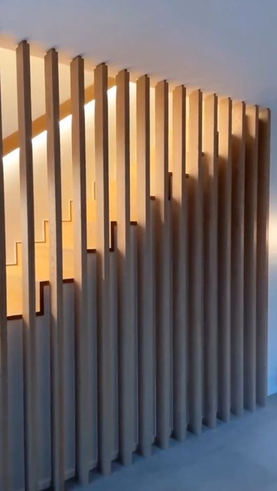 Riflaje interioare din lemn masiv