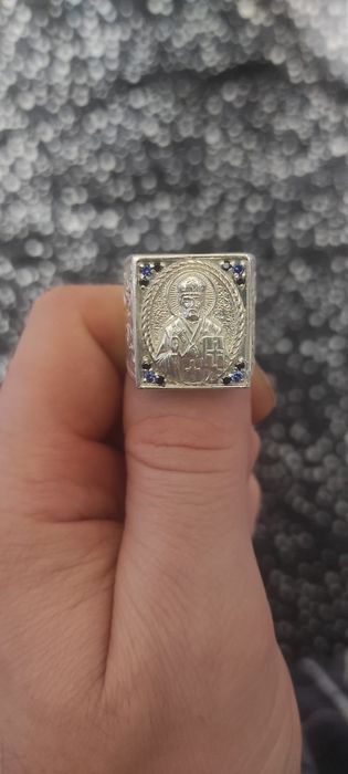 Кольцо серебро продам