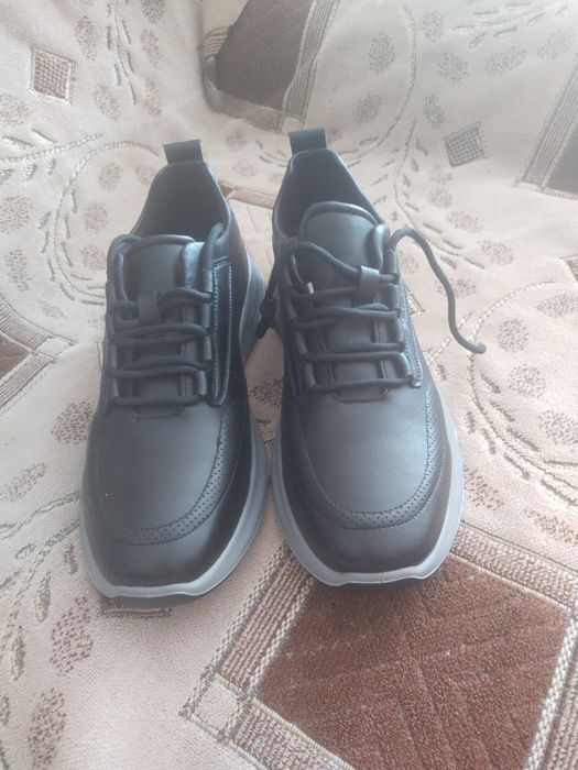 Продам мужские красовки красовки