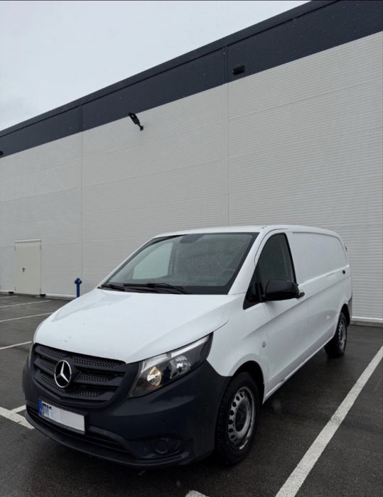 Mercedes Vito 111d