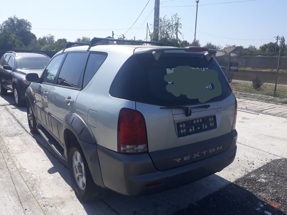 Dezmembrez ssangyong rexton 2.7xdi/2.9td