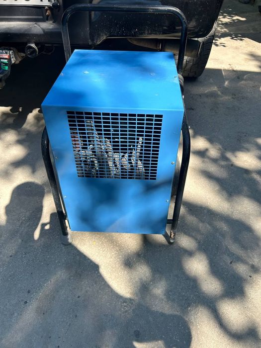 Влагоабсорбатор,внос от Англия 14 литра на денощиеограбен индустриален