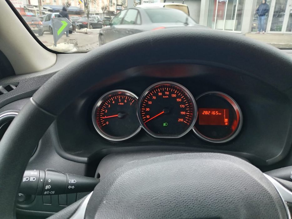 Vând Dacia Logan M.C.V 2019