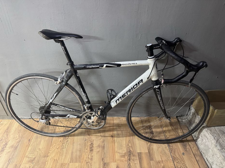 Шосейный ведосипед Merida