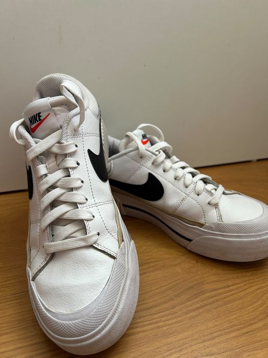 Nike court legacy