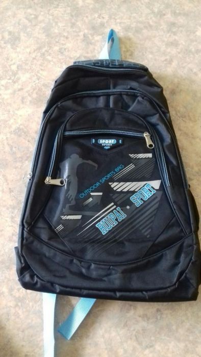 Продам новые рюкзаки