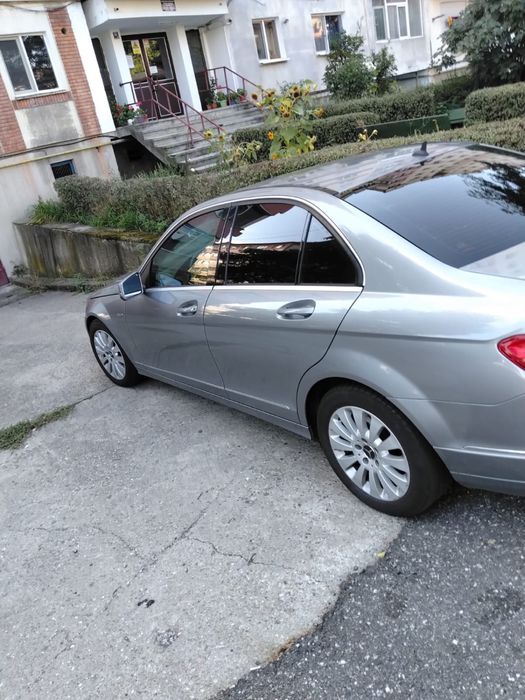 Vand Mercedes-Benz C-Class 2009 (C-200) 136 cp