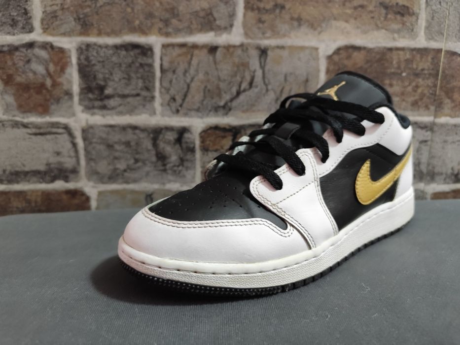 Jordan 1 low mărimea 39 (24.5 cm)